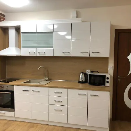 дом1 * Warna