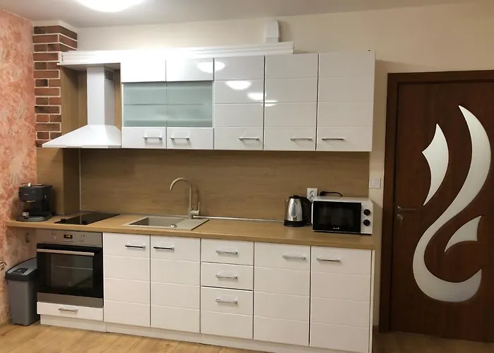 дом1 * فارنا